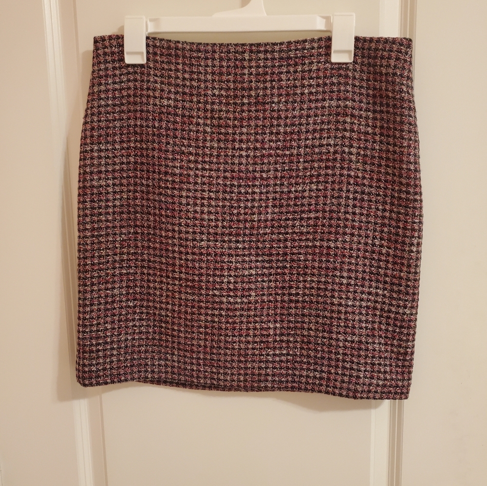 White House Black Market Red Black Tweed Boot Pencil Skirt